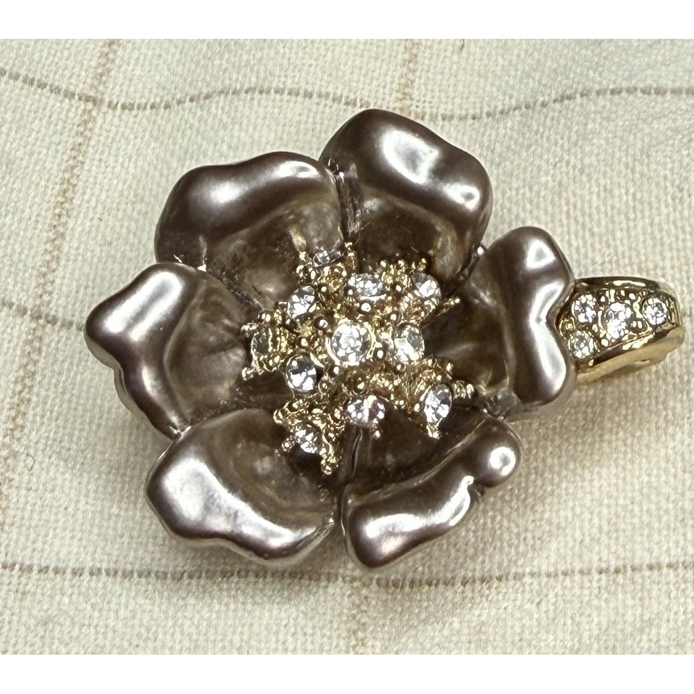 VTG NOLAN MILLER Pendant/Enhancer Taupe PEARLY FLOWER Clear Crystal Pave GOLD